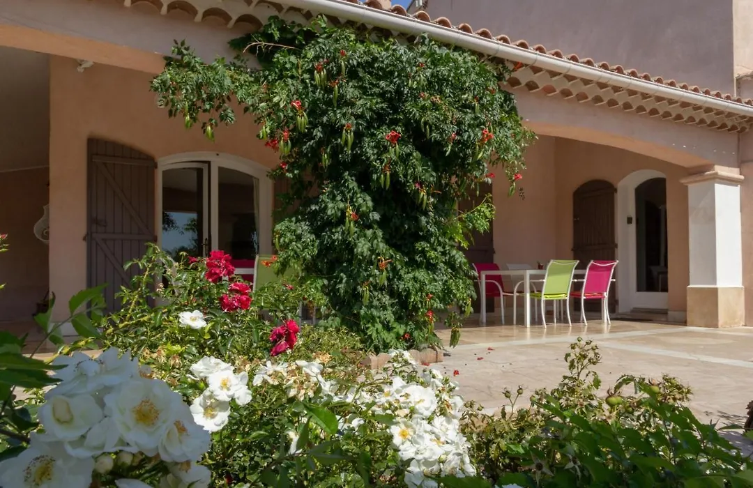 La Villa des Ames Liées-1